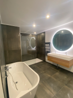 Andrea DORET - DORET ANDREA